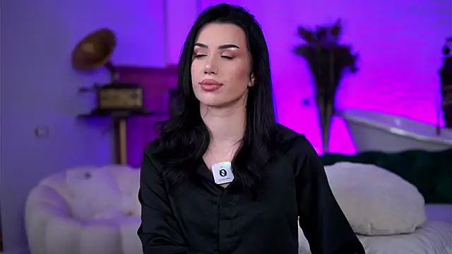 Jenna Day online show from 01-13-26, 06:06