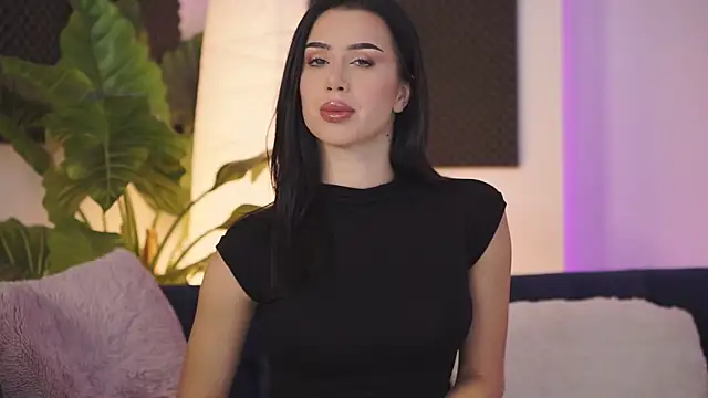 Jenna Day online show from 09-18-25, 05:43