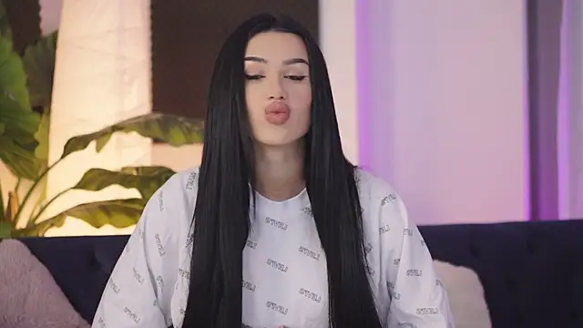 Jenna Day online show from 09-19-25, 05:44