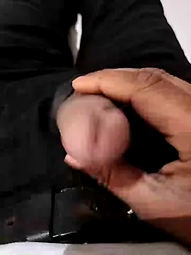 Snapshot of chootkapyasa007 chatting on 02-08-25, 02:38 chootkapyasa007 online show from 02-08-25, 02:38