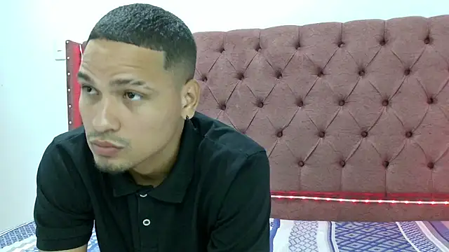 lau hotfox online show from 01-30-25, 01:44