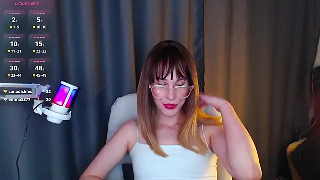 Cassie Bae online show from 03-11-25, 11:47