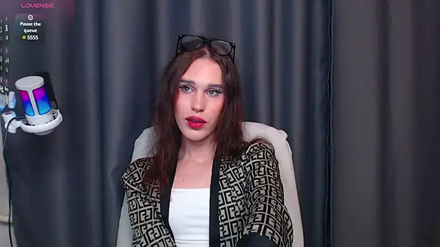 Cassie Bae online show from 02-20-25, 06:46