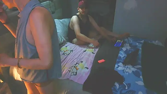 Snapshot of papittochulito chatting on 09-10-25, 08:02 papittochulito online show from 09-10-25, 08:02