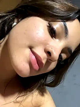 Nicollygriu online show from 10-16-25, 03:04