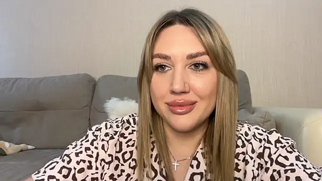 VickyLove047 online show from 06-26-26, 07:25