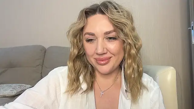VickyLove047 online show from 06-27-26, 08:42