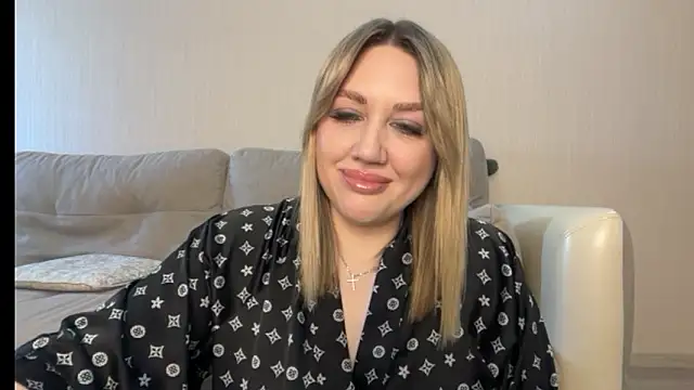 VickyLove047 online show from 06-14-26, 07:42