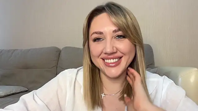 VickyLove047 online show from 06-23-26, 06:55