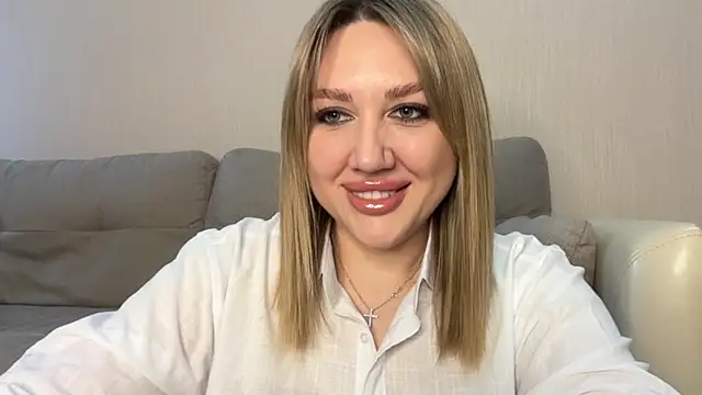 VickyLove047 online show from 06-21-26, 07:25