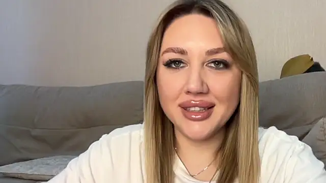 VickyLove047 online show from 06-13-26, 06:55