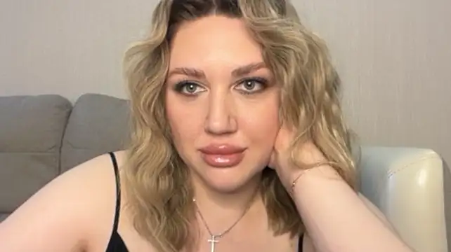 VickyLove047 online show from 06-20-26, 07:13