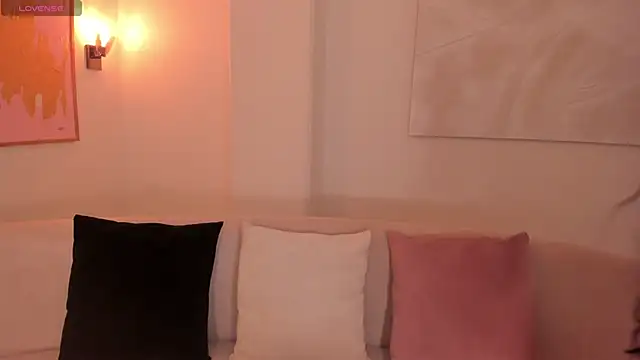 FernandaX1 online show from 10-27-25, 11:11