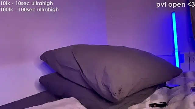  xxtina online show from 11-13-25, 03:16