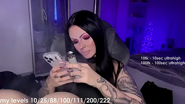  xxtina online show from 01-06-26, 01:15