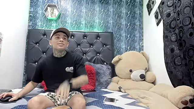 exotic hot couple online show from 11-16-25, 07:29