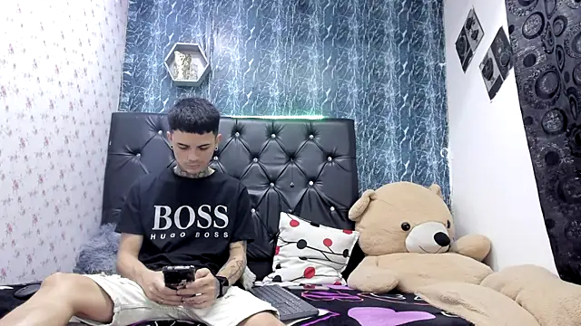 exotic hot couple online show from 02-27-26, 09:58