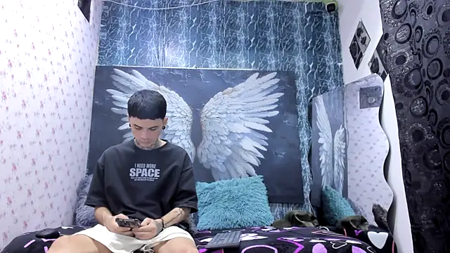 exotic hot couple online show from 03-12-26, 09:41