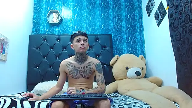 exotic hot couple online show from 03-03-25, 12:12