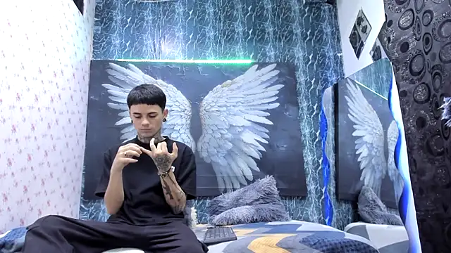 exotic hot couple online show from 03-30-26, 10:00