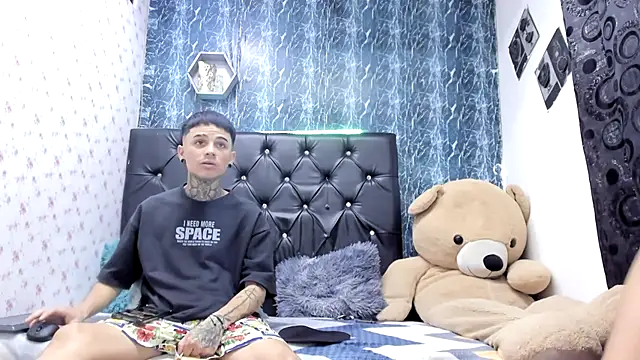 exotic hot couple online show from 03-07-26, 10:59