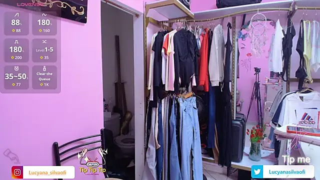 Snapshot of LucyanaSilva chatting on 02-13-26, 06:30 LucyanaSilva online show from 02-13-26, 06:30