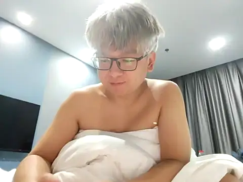 leoUSIR online show from 01-09-26, 08:27