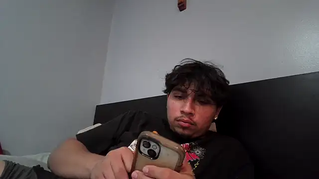 Snapshot of meximaloo1 chatting on 10-17-25, 09:56 meximaloo1 online show from 10-17-25, 09:56