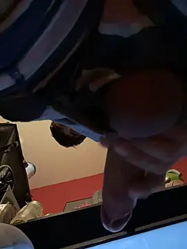 Snapshot of meximaloo1 chatting on 02-03-25, 06:02 meximaloo1 online show from 02-03-25, 06:02