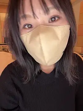 Snapshot of oji_oji123 chatting on 11-08-25, 05:00 oji oji123 online show from 11-08-25, 05:00