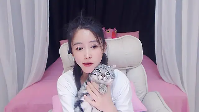 CN-Babycat online show from 11-12-25, 02:21