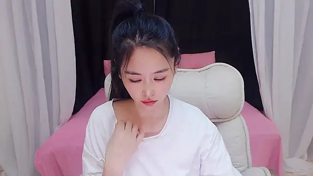 CN-Babycat online show from 11-12-25, 02:15