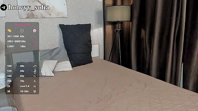 Snapshot of sweete_sofia chatting on 03-18-25, 02:51 sweete sofia online show from 03-18-25, 02:51