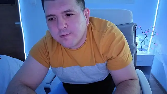 Snapshot of JasonJacks chatting on 03-22-26, 05:43 JasonJacks online show from 03-22-26, 05:43