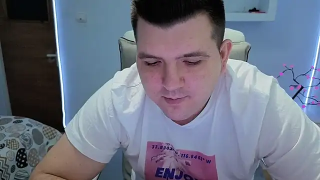 JasonJacks online show from 12-23-25, 05:40