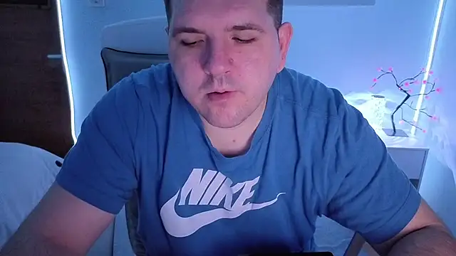 Snapshot of JasonJacks chatting on 03-21-26, 03:52 JasonJacks online show from 03-21-26, 03:52