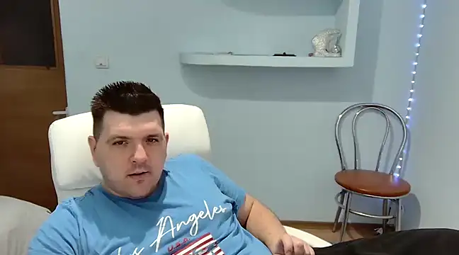 Snapshot of JasonJacks chatting on 03-15-25, 02:23 JasonJacks online show from 03-15-25, 02:23