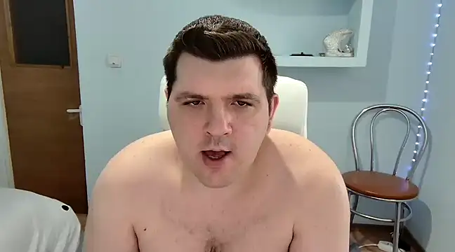 Snapshot of JasonJacks chatting on 03-05-25, 12:44 JasonJacks online show from 03-05-25, 12:44