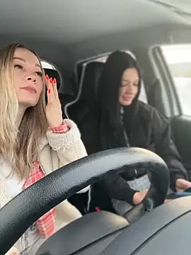 JulliaVegas online show from 03-08-25, 02:12