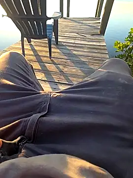 Snapshot of Bigsakzak chatting on 11-20-25, 09:58 Bigsakzak online show from 11-20-25, 09:58