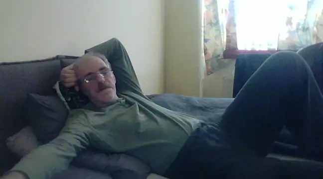 Snapshot of farock chatting on 02-02-25, 08:45 farock online show from 02-02-25, 08:45