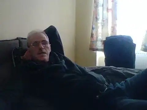 Snapshot of farock chatting on 01-10-25, 02:23 farock online show from 01-10-25, 02:23