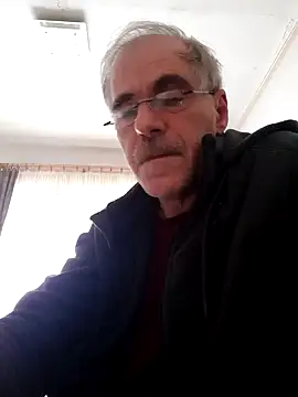 Snapshot of farock chatting on 12-22-24, 08:49 farock online show from 12-22-24, 08:49