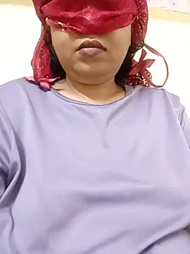 sunita-doll online show from 06-17-26, 11:09