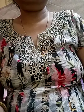 sunita-doll online show from 10-03-25, 05:36