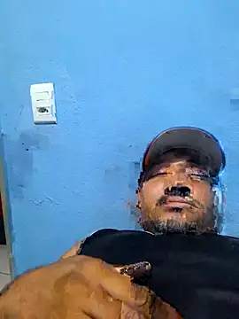 Snapshot of alexjs84 chatting on 10-16-25, 12:13 alexjs84 online show from 10-16-25, 12:13