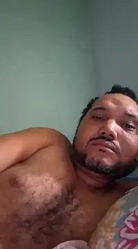 Snapshot of alexjs84 chatting on 12-16-24, 11:01 alexjs84 online show from 12-16-24, 11:01