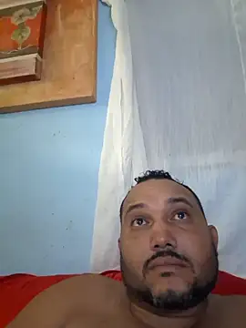 Snapshot of alexjs84 chatting on 12-23-24, 01:08 alexjs84 online show from 12-23-24, 01:08