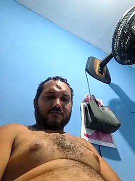 Snapshot of alexjs84 chatting on 10-10-25, 03:57 alexjs84 online show from 10-10-25, 03:57