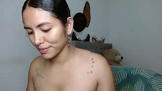 Sexy Lia  online show from 07-17-26, 02:42